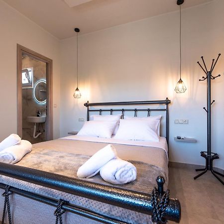 Demi'S Apartments Near Athen'S Airport أرتيميدا المظهر الخارجي الصورة