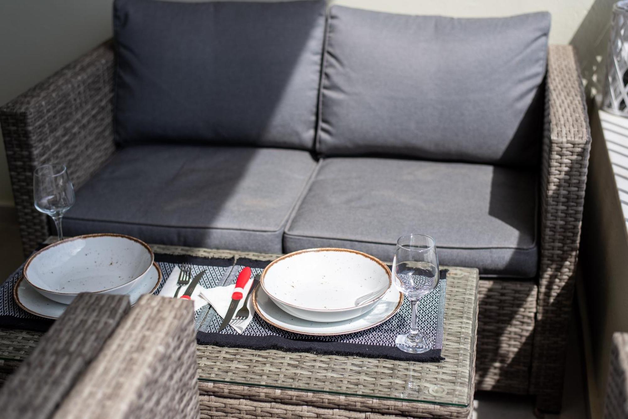 Demi'S Apartments Near Athen'S Airport أرتيميدا المظهر الخارجي الصورة