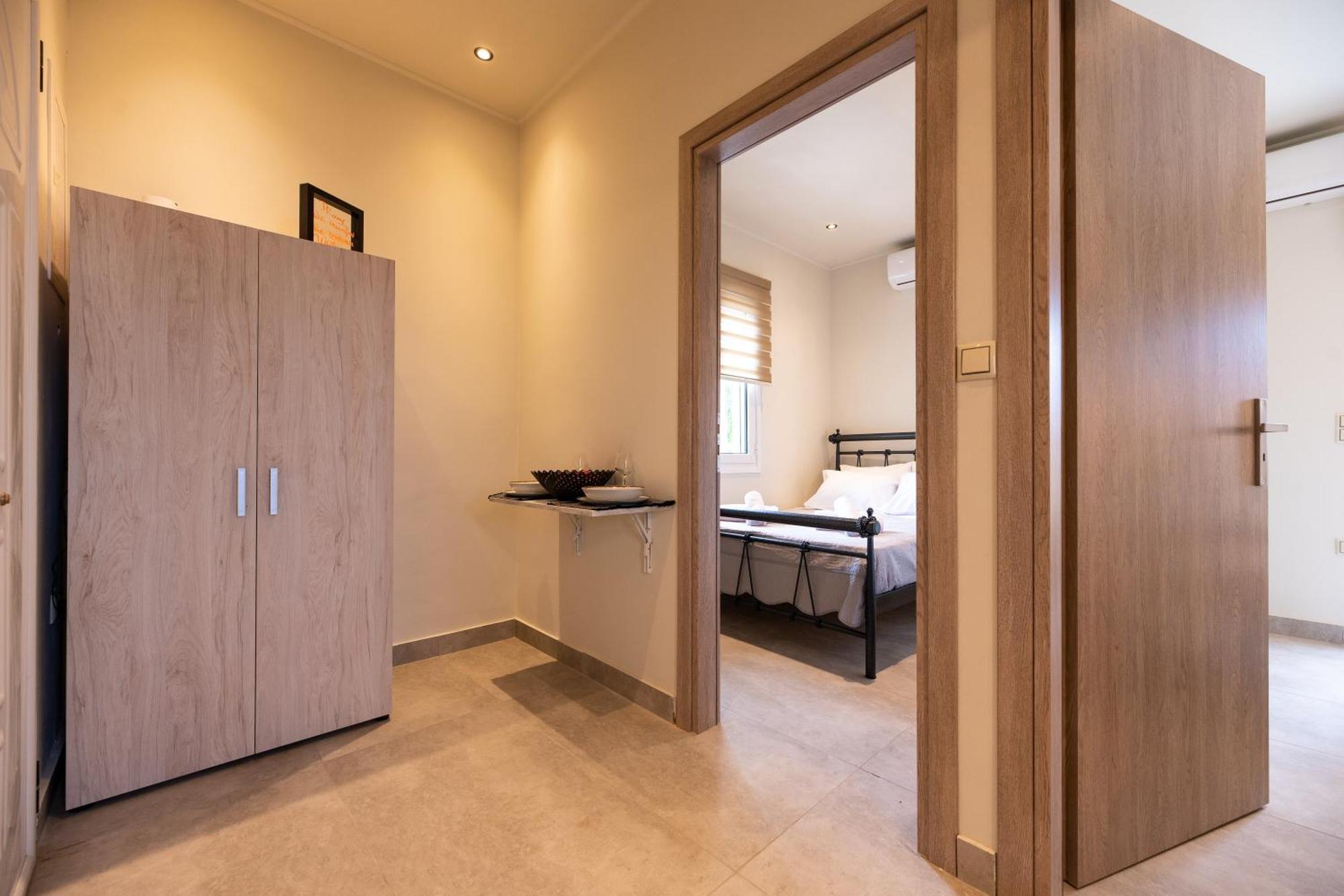 Demi'S Apartments Near Athen'S Airport أرتيميدا المظهر الخارجي الصورة