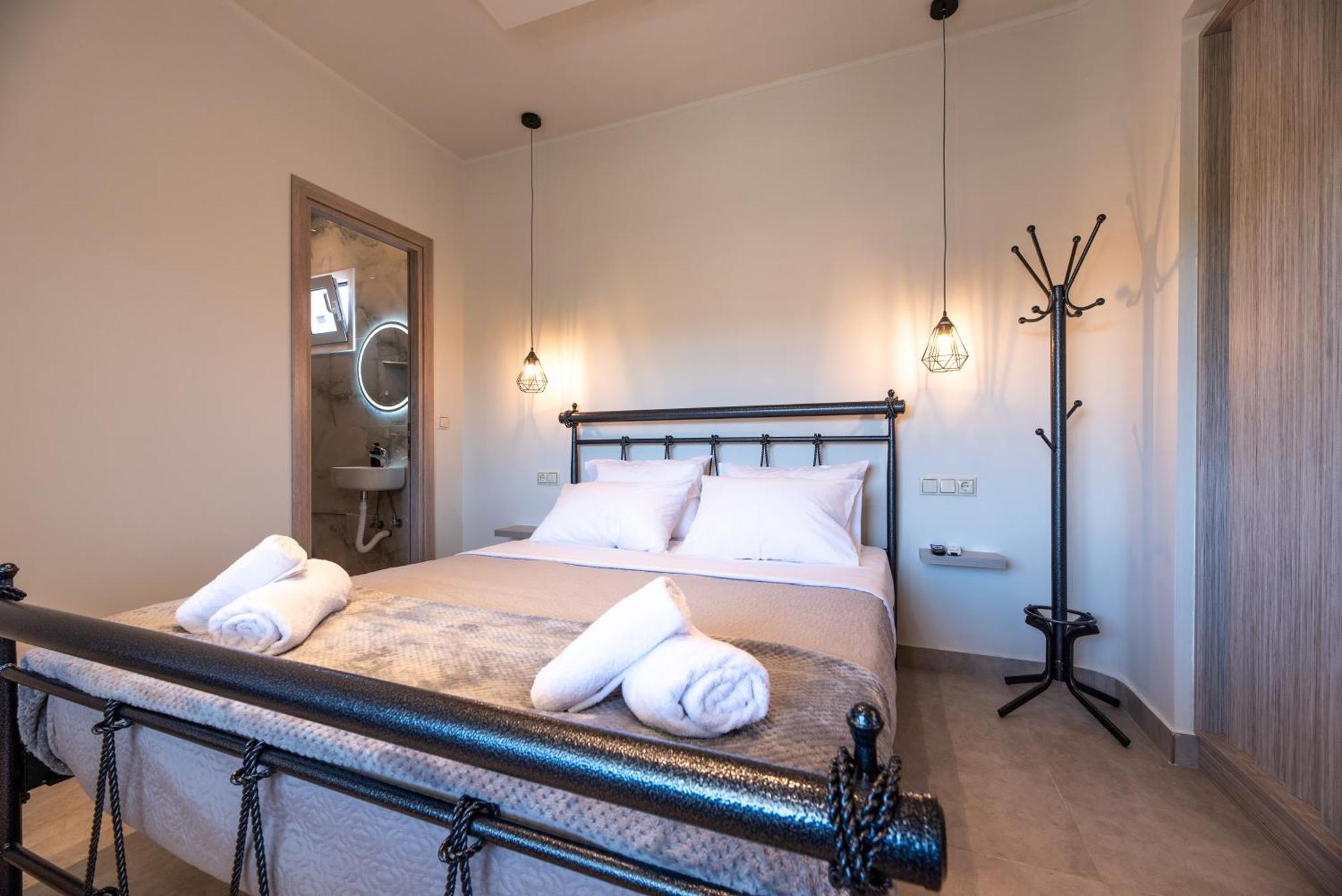 Demi'S Apartments Near Athen'S Airport أرتيميدا المظهر الخارجي الصورة